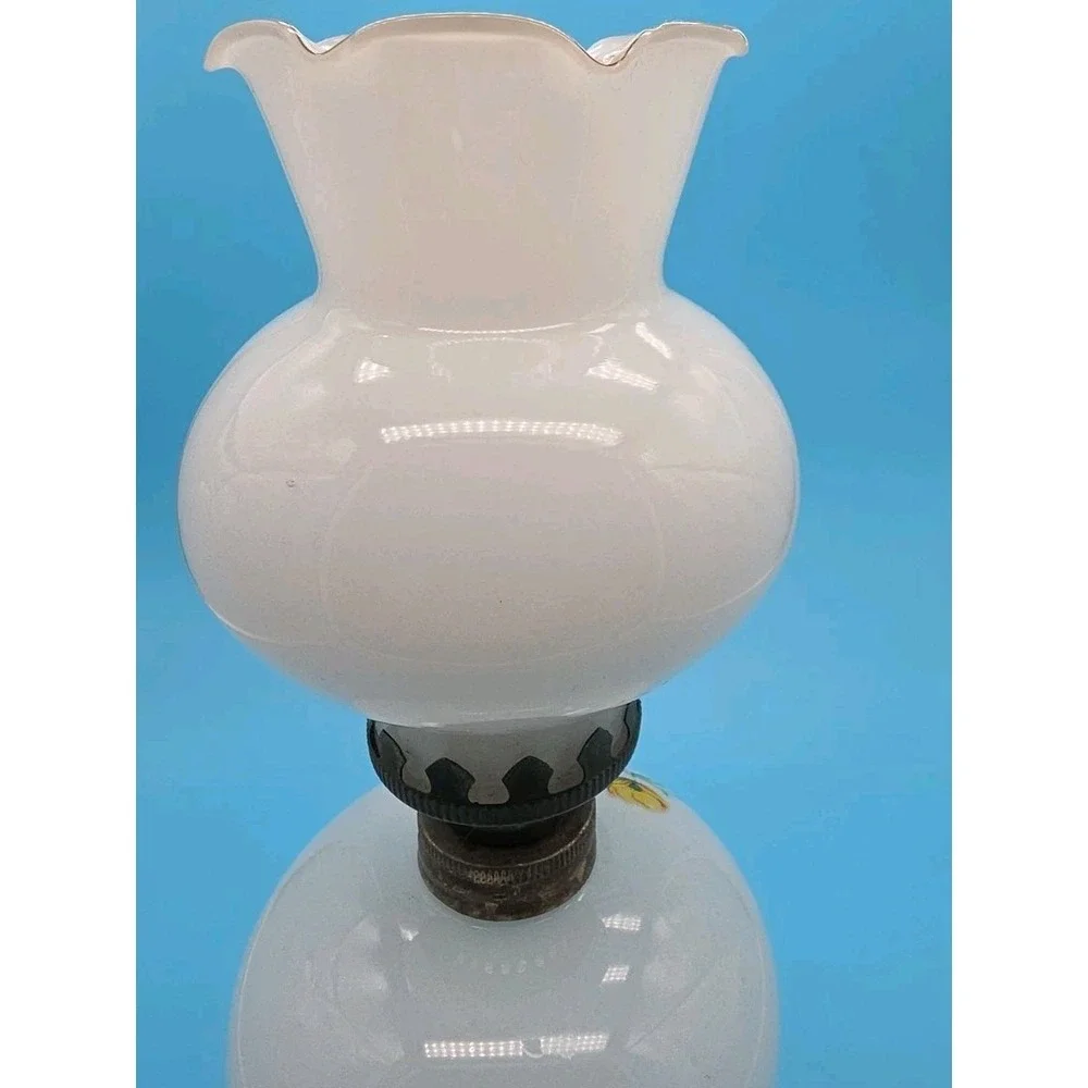 VTG Milk Glass Table Hurricane Oil Lamp w/Flowers 10